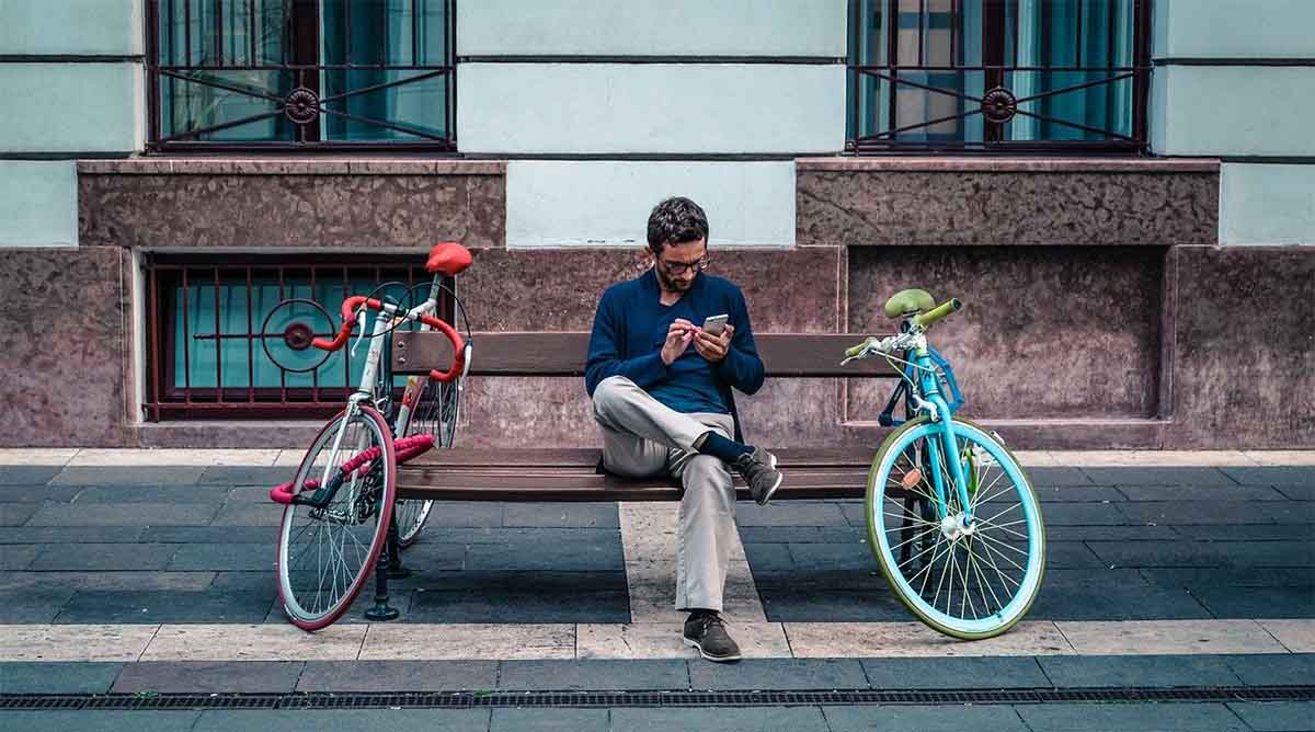 If a stranger sends you money by accident, can you keep it?